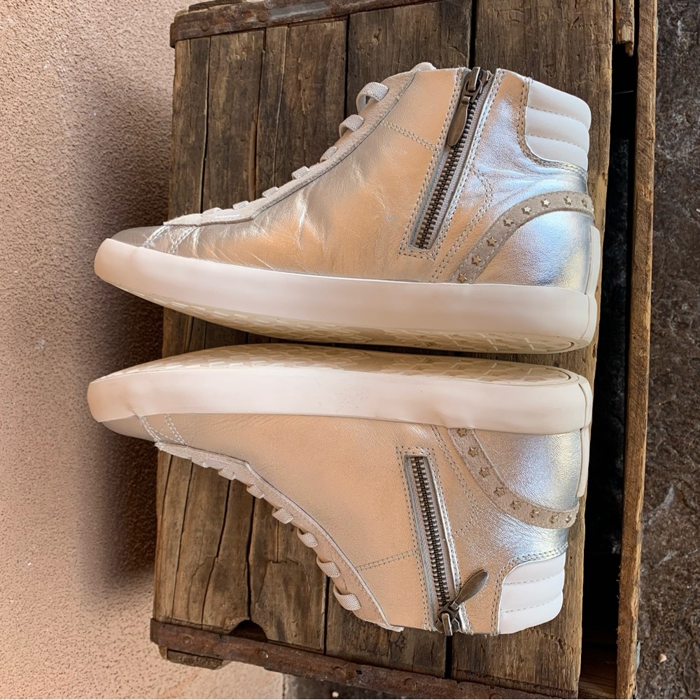Mark Mason Women’s The Stellar Sneaker - Picture 8 of 11